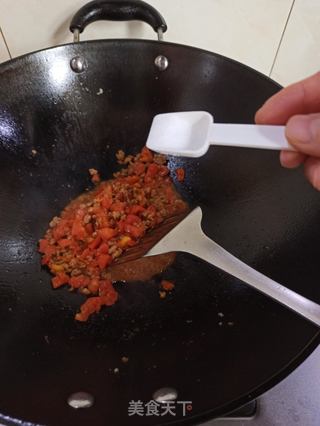 番茄牛肉糯玉米粥的做法步骤:9