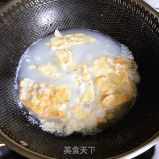 丝瓜豆腐汤的做法步骤：2