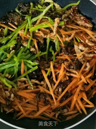 鱼香肉丝的做法步骤:12