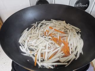肉丝炒杏鲍菇的做法步骤:6