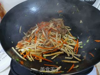 肉丝炒杏鲍菇的做法步骤:11