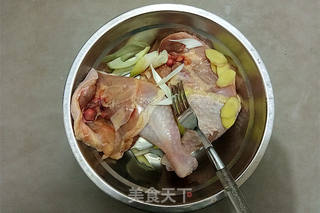 蜜汁焗鸡腿的做法步骤:2