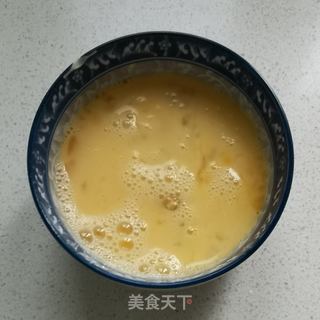 西红柿炒鸡蛋的做法步骤：2