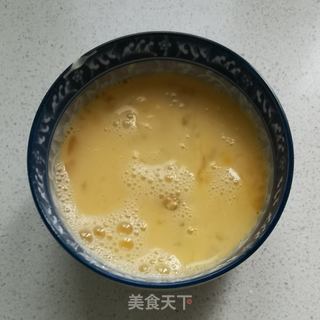 西红柿炒鸡蛋的做法步骤:2