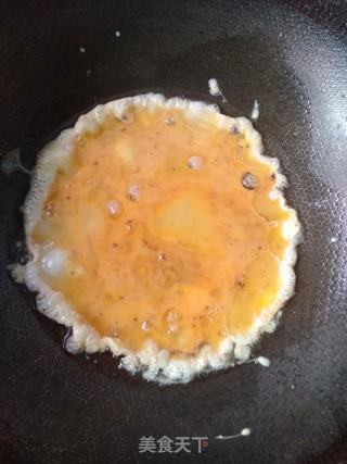 小炒嫩黄豆的做法步骤:4