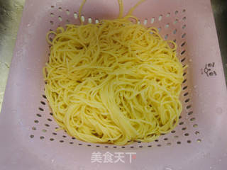 肉丝炒意面的做法步骤:5