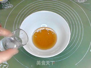 栗蓉火腿月饼的做法步骤:2