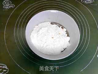 栗蓉火腿月饼的做法步骤:4
