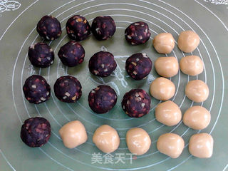栗蓉火腿月饼的做法步骤:10