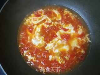 西红柿蛋花菠菜面的做法步骤:9
