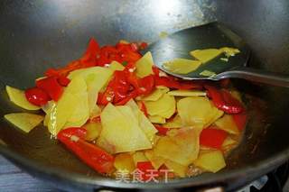 尖椒炒土豆片的做法步骤:6