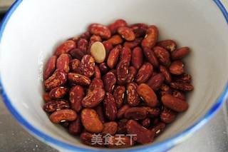 芸豆大碴子粥的做法步骤:2