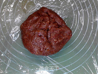 豆沙酱腿月饼的做法步骤:10