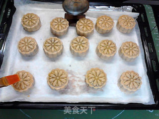豆沙酱腿月饼的做法步骤:21