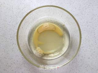 芝麻椒盐酥的做法步骤:2