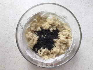 芝麻椒盐酥的做法步骤:5