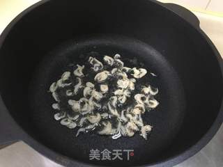 豆腐虾皮鱼丸汤的做法步骤:3