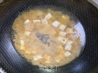 金汤虾仁豆腐的做法步骤:6