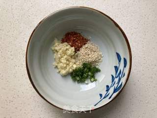 酸汤饺子的做法步骤：4