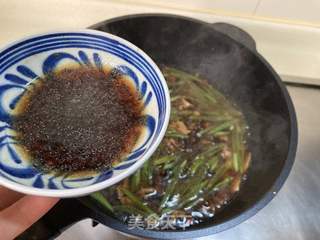 豆角肉丝焖面的做法步骤:13