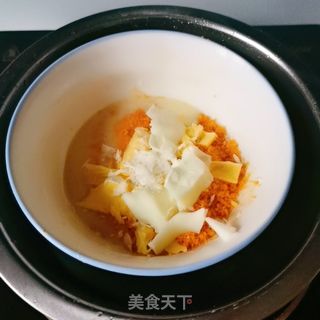 奶黄留心月饼的做法步骤：7