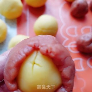 奶黄留心月饼的做法步骤:14