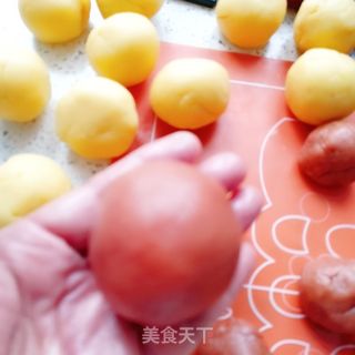 奶黄留心月饼的做法步骤:15