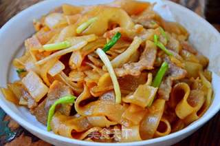 干炒牛肉河粉的做法步骤:13