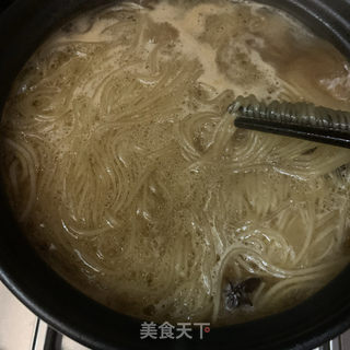 鸡腿炖粉条的做法步骤：10