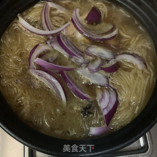 鸡腿炖粉条的做法步骤：11