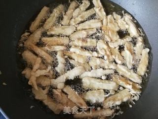 椒盐藕条的做法步骤:9