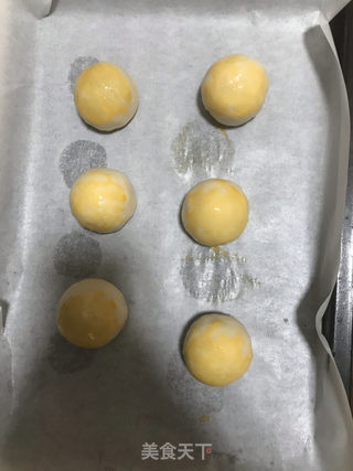 蛋黄酥的做法步骤：26