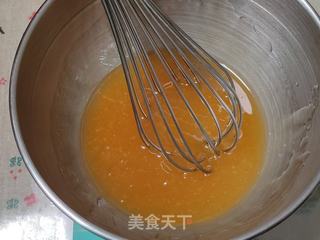 金桃枣泥月饼的做法步骤:2