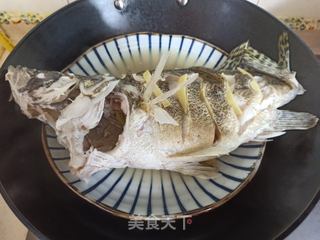 清蒸鳜(桂)鱼的做法步骤:7