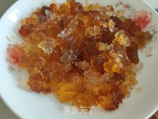 红枣银耳炖桃胶的做法步骤:3