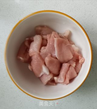 蒜苔炒肉片的做法步骤:3