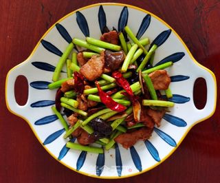 蒜苔炒肉片的做法步骤:11