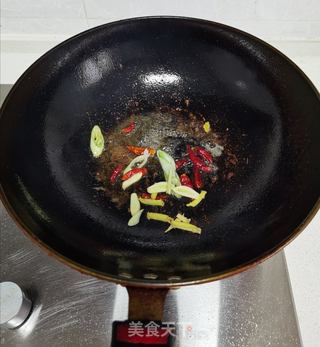 蒜苔炒肉片的做法步骤:8