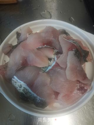 酸菜鱼的做法步骤:4