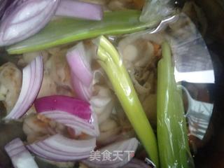 小炒扇贝肉的做法步骤:2