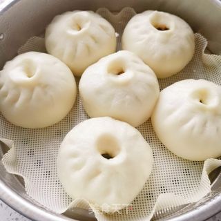 莲蓉馅包子的做法步骤:7