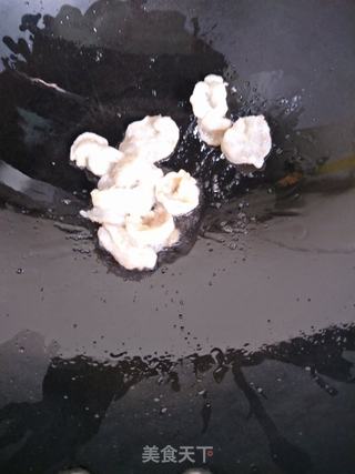 腰果虾仁炒西芹的做法步骤:5