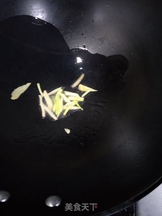 腰果虾仁炒西芹的做法步骤:7