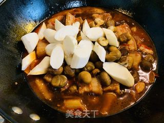 火麻栗子山药红烧肉的做法步骤：8