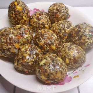 伍仁火腿苏式月饼的做法步骤:9