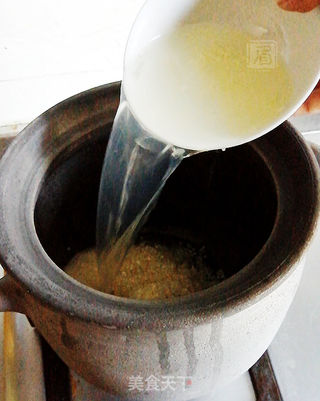 砂锅海鲜粥 的做法步骤:2