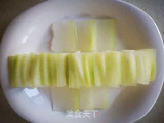 蒜香蘑菇酱盖冬瓜的做法步骤：3