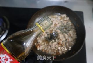 能吃一大碗的炸酱面❗️（京味）?下饭肉丁捞面条的做法步骤：8