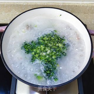 西兰花山药粥的做法步骤:16