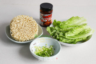 牛肉酱拌面的做法步骤:2